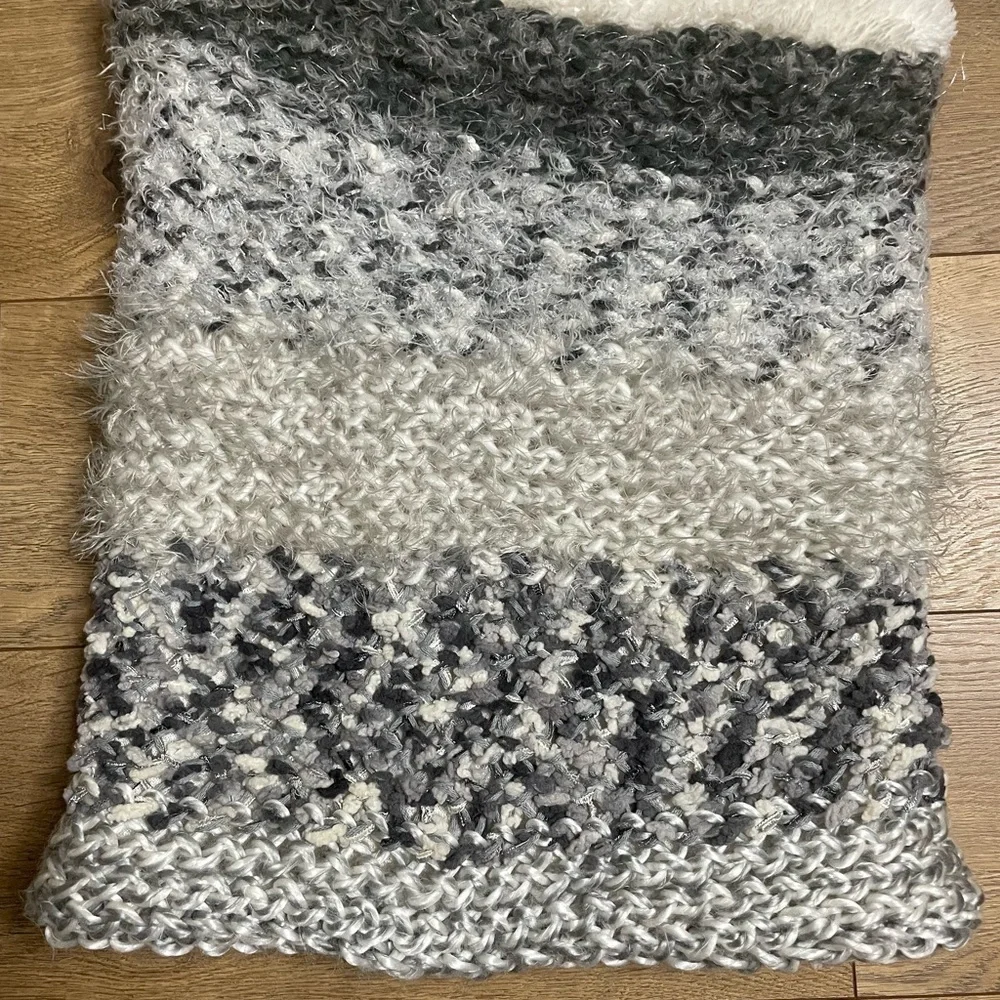 Sonoma grey and white faux fur infinity scarf. NEW